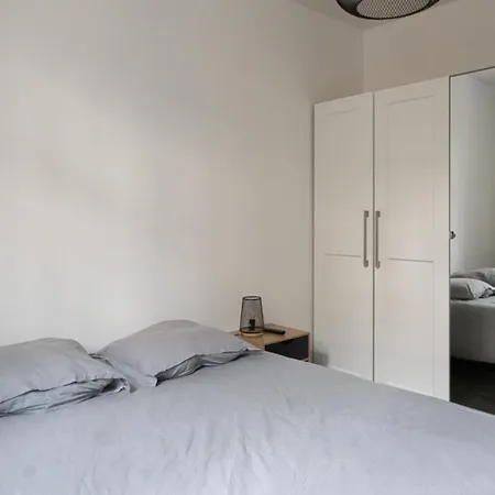 公寓 Spacious And Comfortable In 17th *
