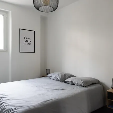 Spacious And Comfortable In 17th 公寓